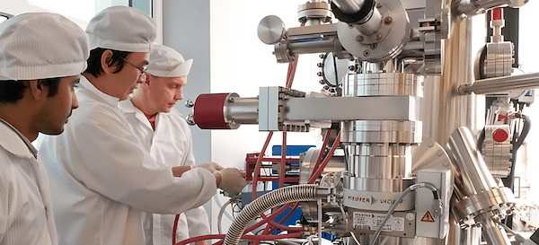 High vacuum equipment at Victoria University of Wellington